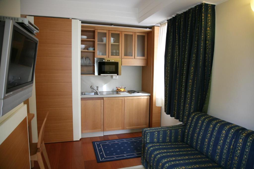 Aparthotel England Riccione Quarto foto